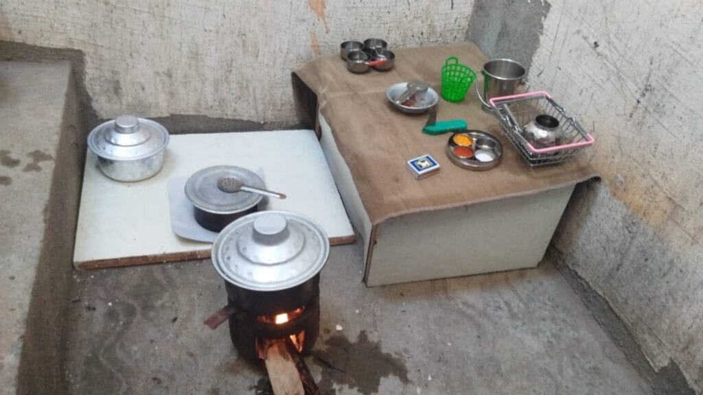 Compact kitchen layout for a small space